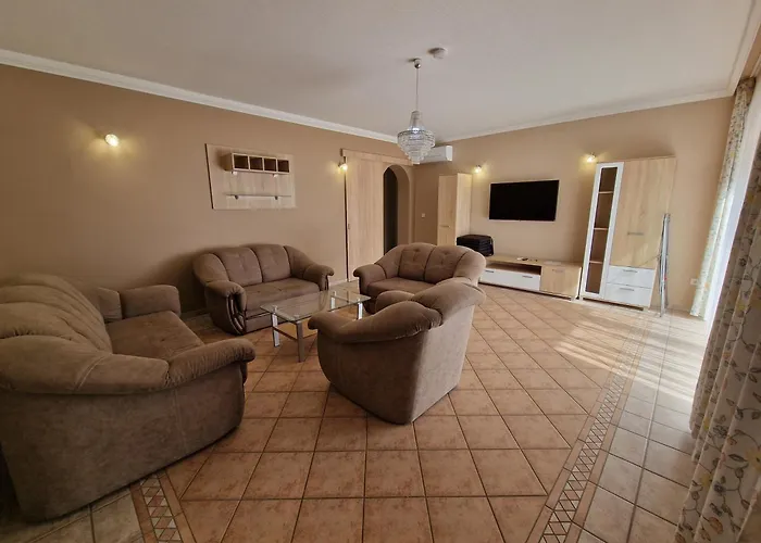 Leticia Apartament